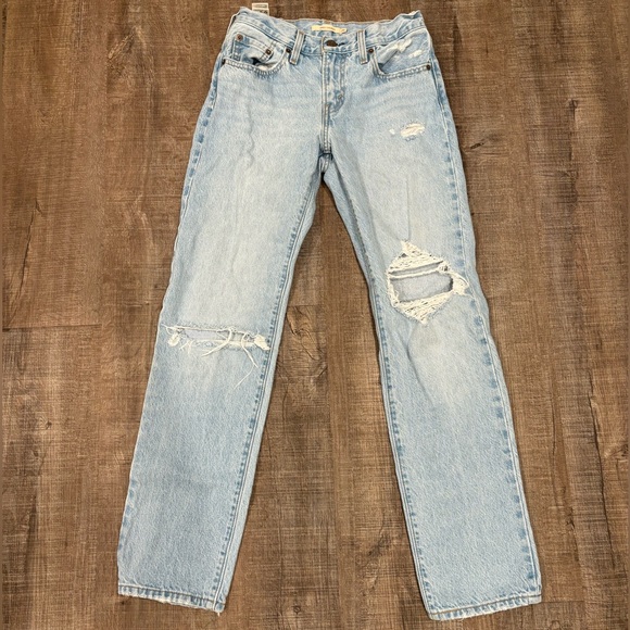 Levi's Denim - NEW LEVIS STRAIGHT JEAN SIZE 25